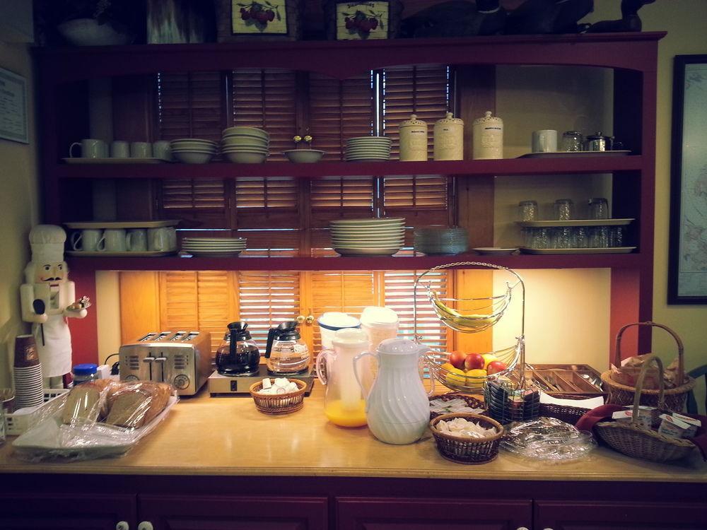 Granite Town Hotel Saint George ภายนอก รูปภาพ