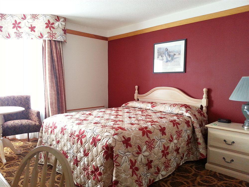Granite Town Hotel Saint George ภายนอก รูปภาพ